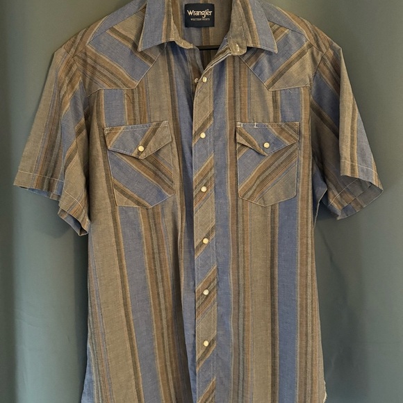 Wrangler Other - Wrangler - vintage-Inspired Snap Shirt – Size Large